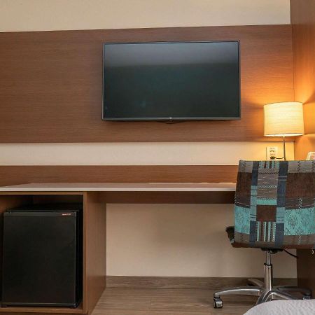Ibis Styles Curitiba Aeroporto Hotel Sao Jose dos Pinhais Exterior photo