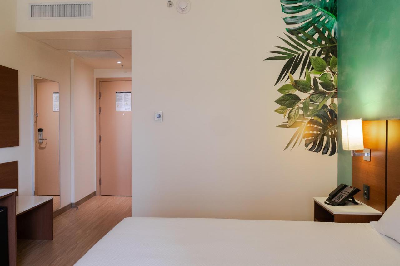 Ibis Styles Curitiba Aeroporto Hotel Sao Jose dos Pinhais Exterior photo