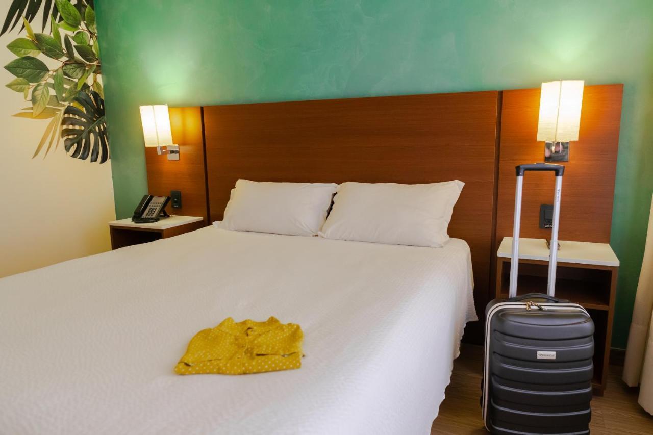 Ibis Styles Curitiba Aeroporto Hotel Sao Jose dos Pinhais Exterior photo